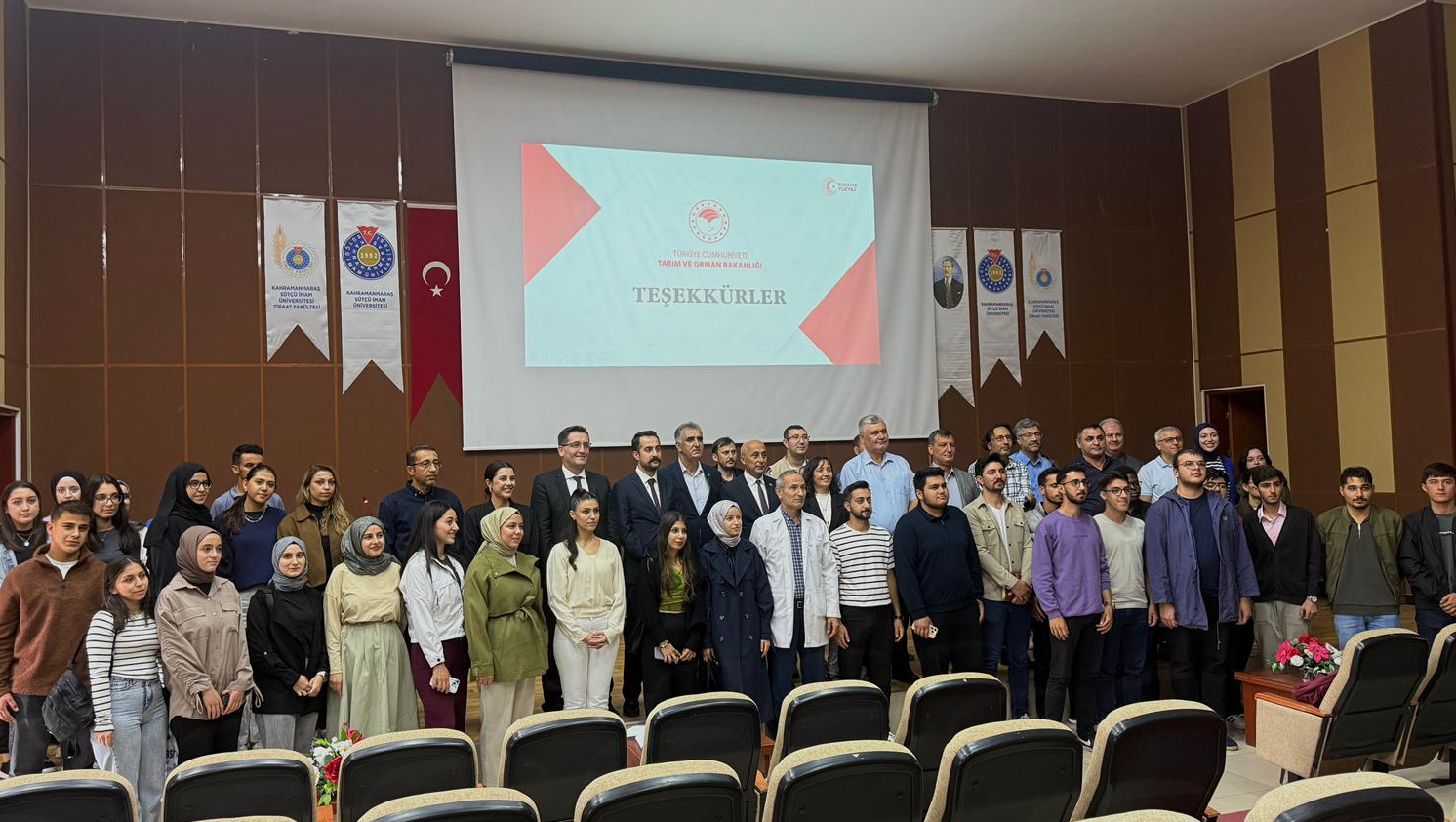 “Türkiye’de Arazi Toplulaştırma Çalışmaları” Konulu Konferans Düzenlendi